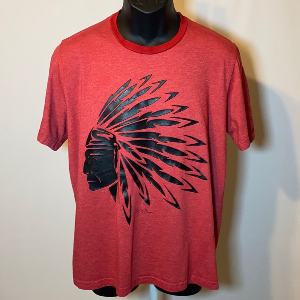 Ring of fire Graphic T-shirt L